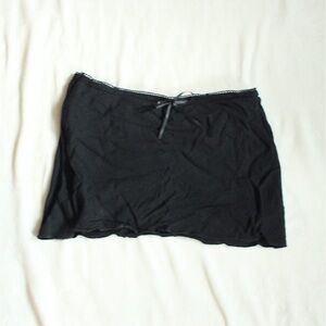 Black skirt with Bow Detail